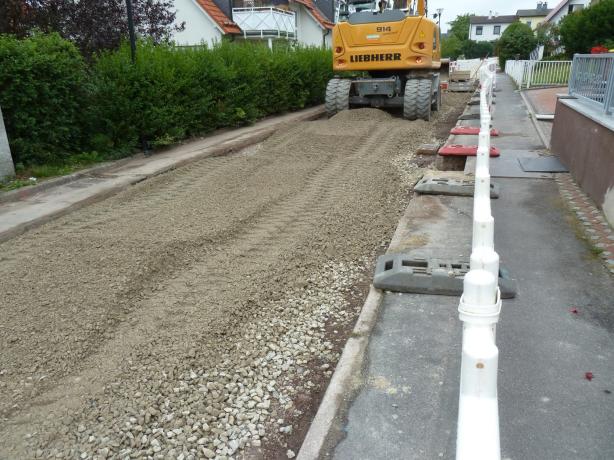 Herstellung und Profilierung des Straßenunterbaus in Ilmenau